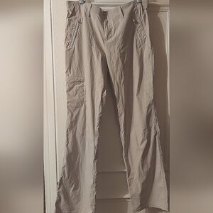 Merrell Gray Cargo Pants with Durable Design